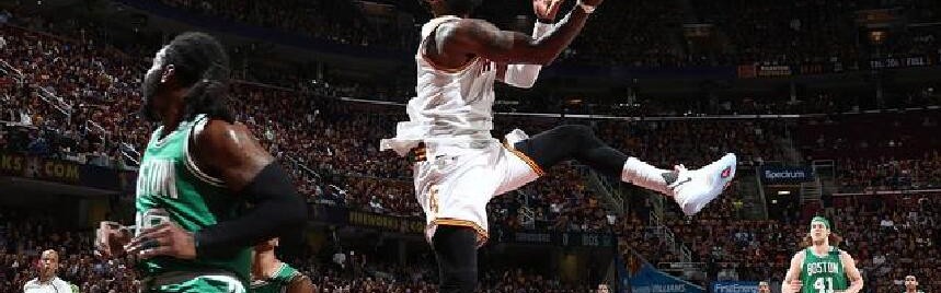  米切尔压哨跳投助骑士完成15分惊天逆转